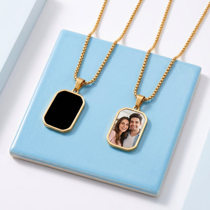 Temperature-activated Necklace